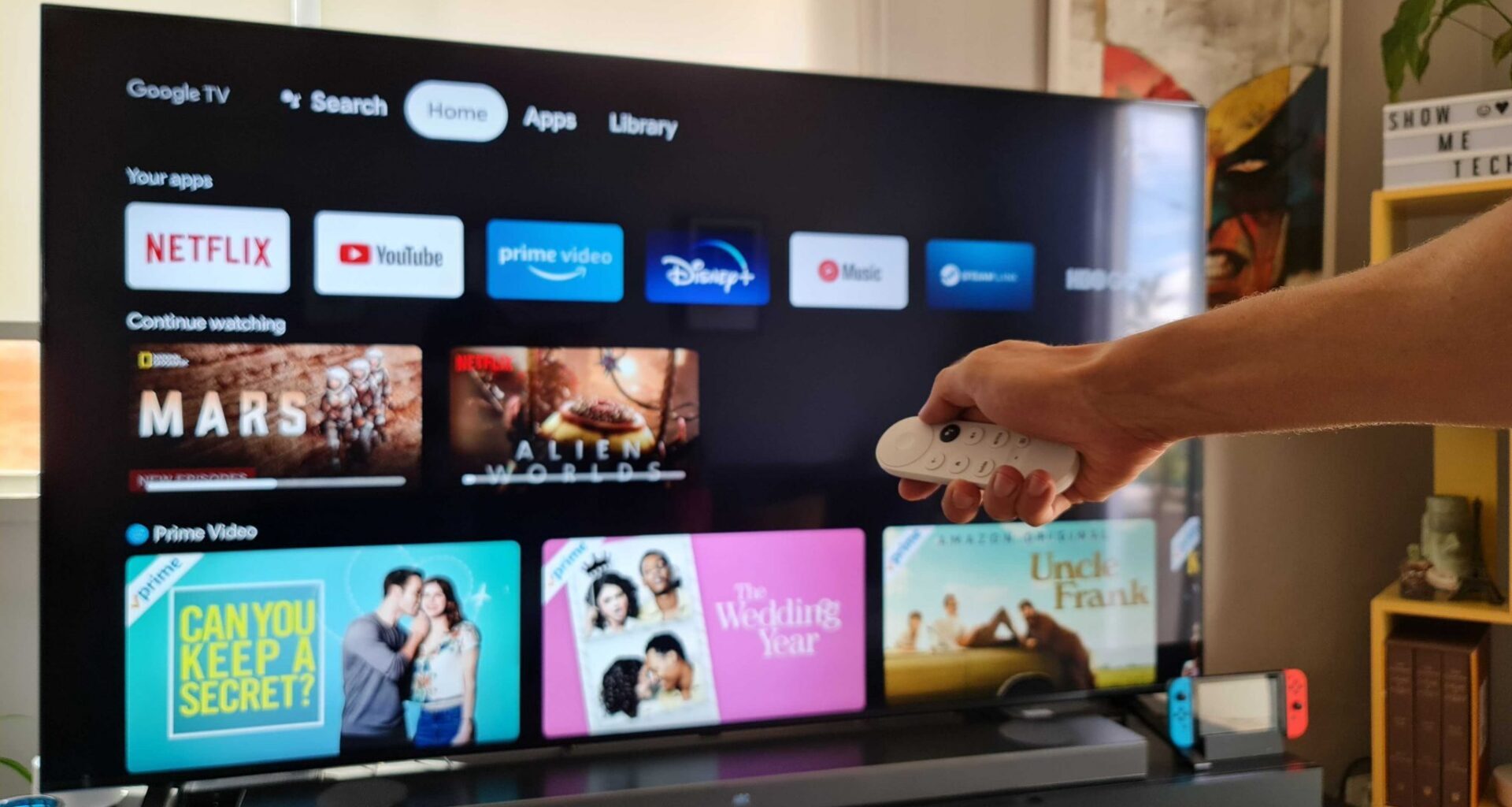 【Chromecast with Google TV vs Fire TV Stick】徹底比較！機能・価格・コンテンツの違いから選び方を解説